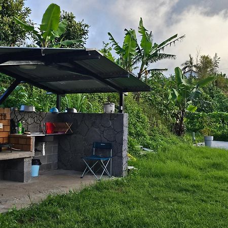 Au Coeur Des Plantations Guest House La Possession Exterior foto
