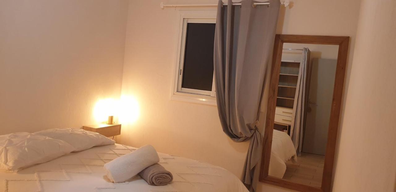 Au Coeur Des Plantations Guest House La Possession Exterior foto